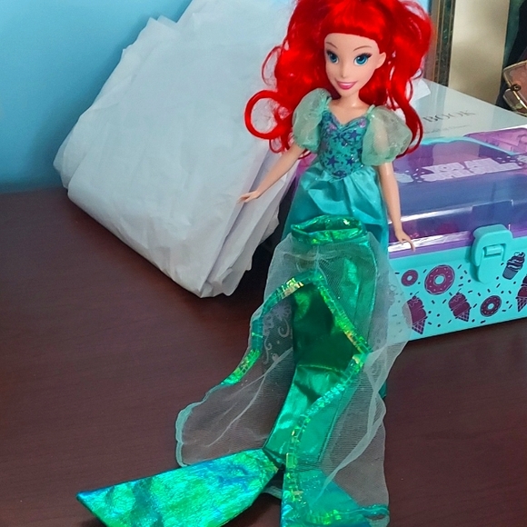 LITTLE MERMAID - Picture 2 of 3